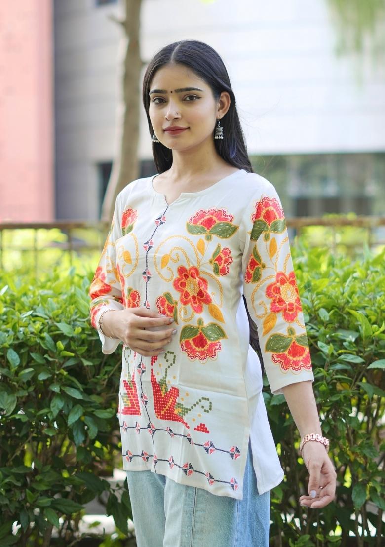 White Printed Rayon Kurta - Indya