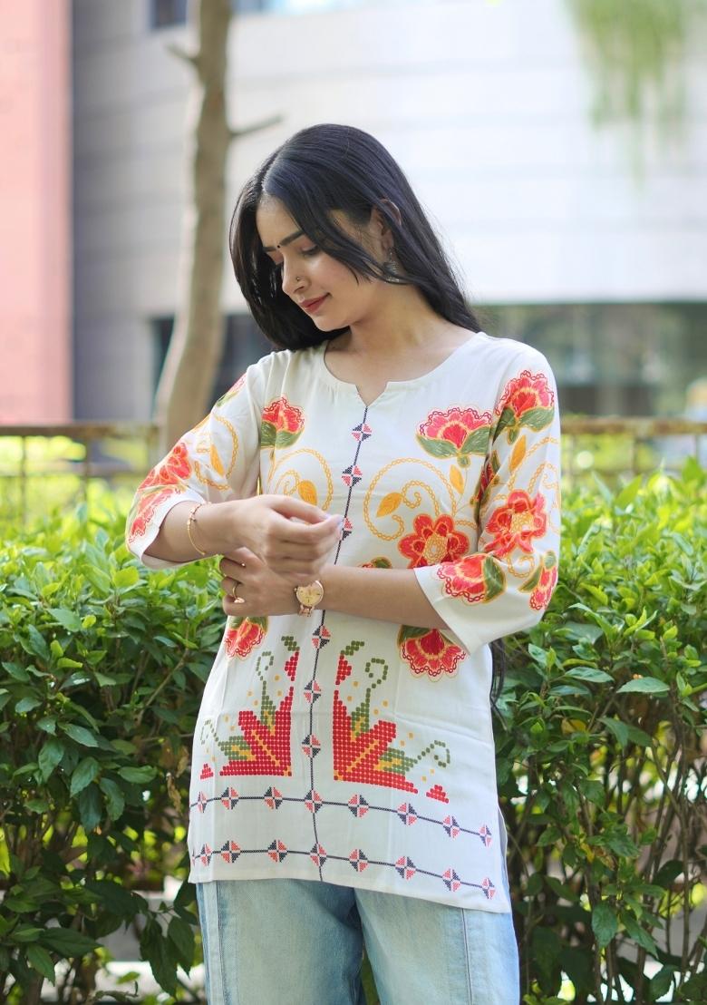 White Printed Rayon Kurta - Indya