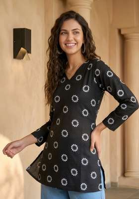 Black Printed Cotton Top