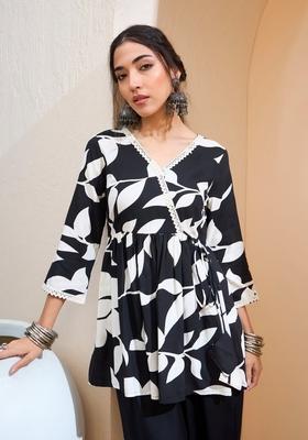 Black Embroidered Rayon Kurti