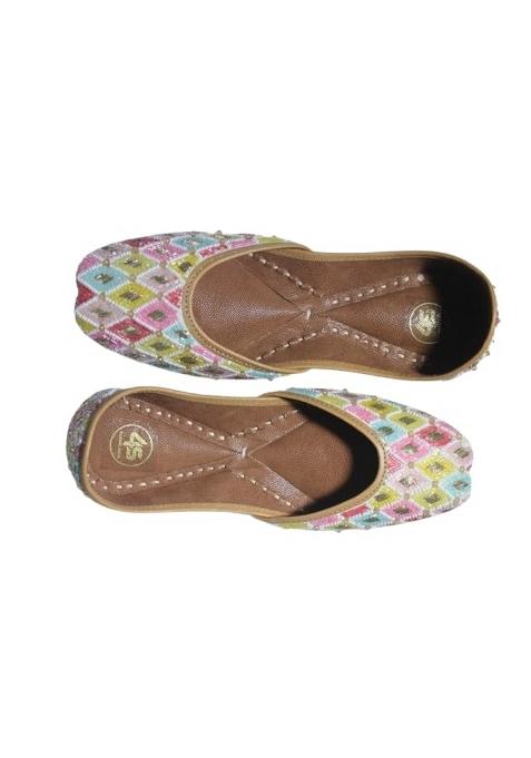 4S Womens Multicolored Geometric Beadwork Handcrafted Punjabi Jutti