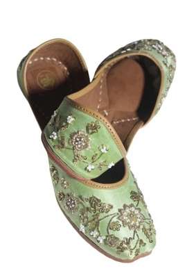 4S Premium Pista Green Embroidered Leather Jutti for Women