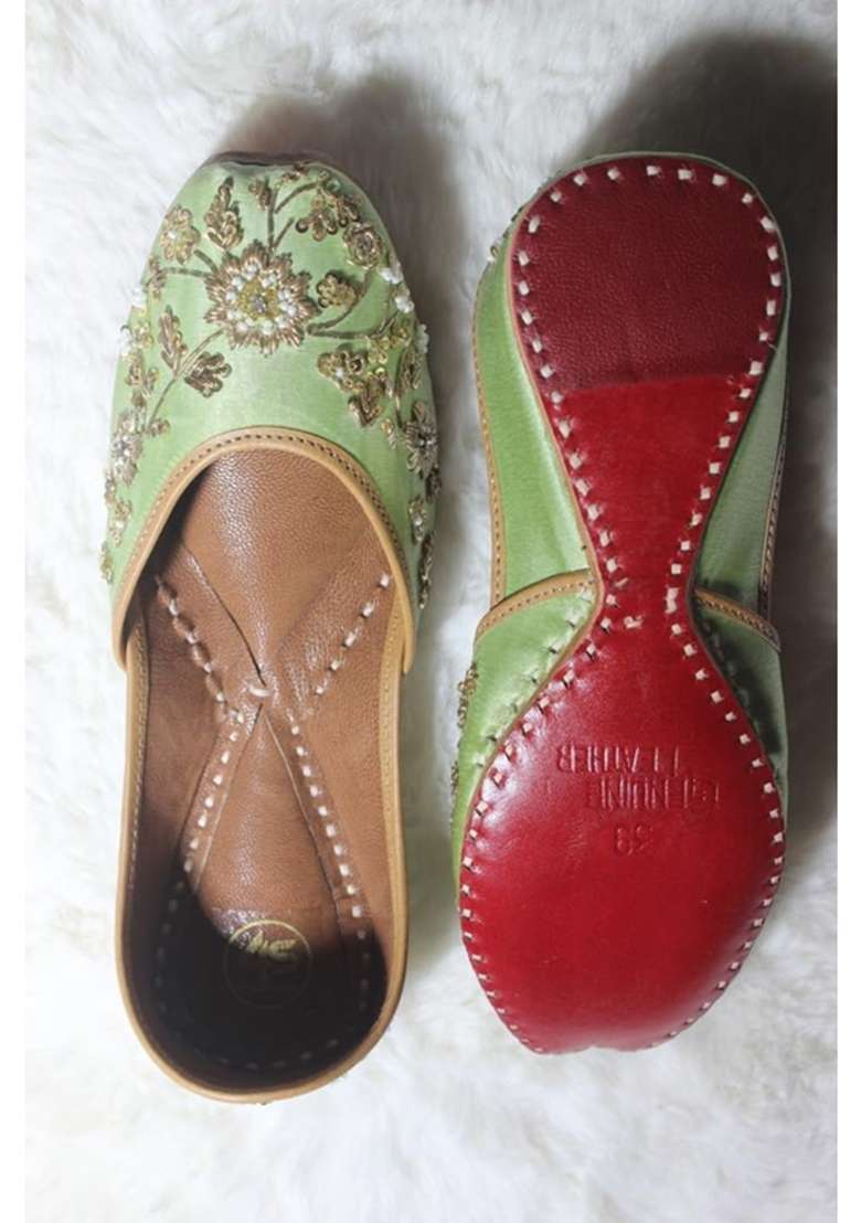 4S Premium Pista Green Embroidered Leather Jutti for Women - Indya