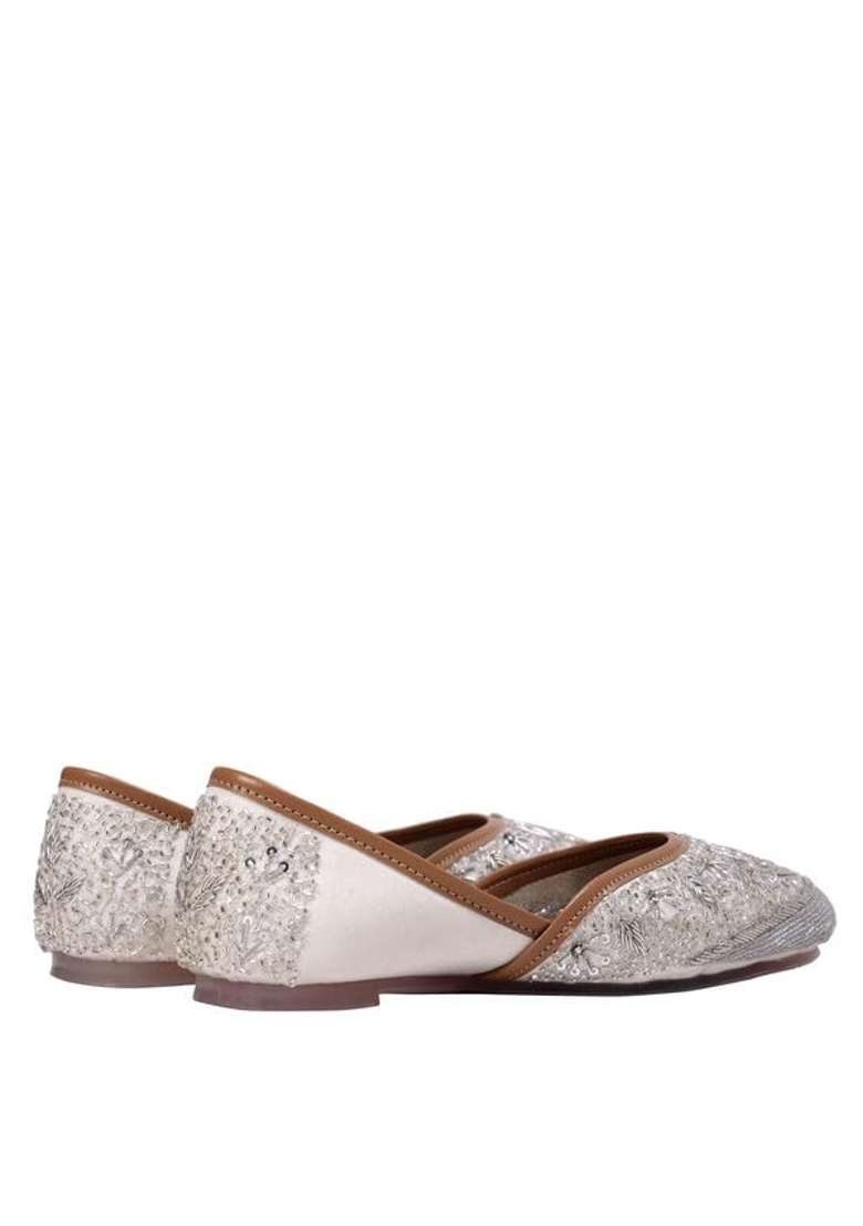 Alzic Gold Womens Embroidered Jutti for Women Handcrafted Ethnic Ballet Flats - Indya