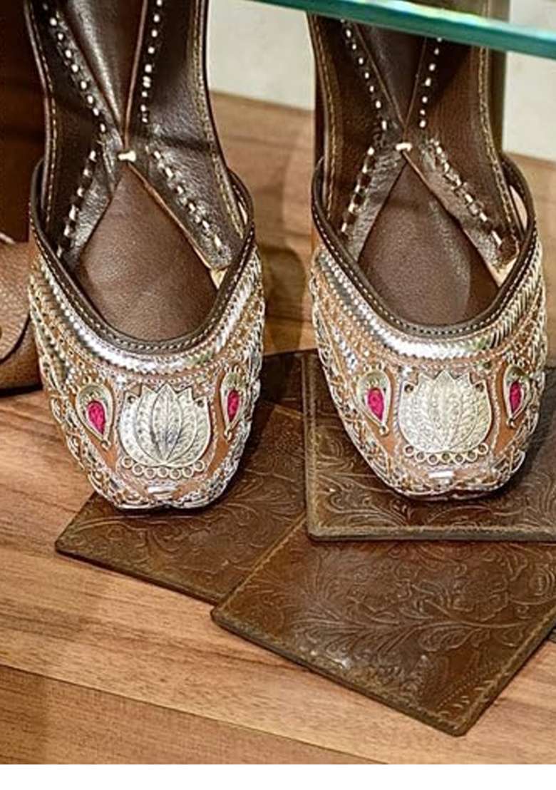 Jutties Maker Brown Womens Royal Noor Mukesh Jutti Handcrafted Ethnic Slip on Flats - Indya