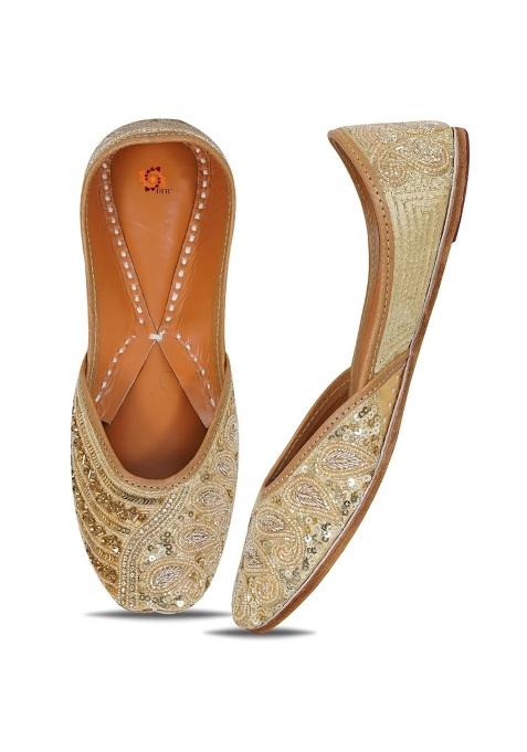 DFR Women Hand Zari Dabka Juttis