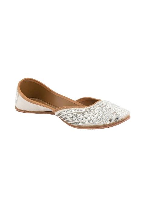 Korakari Silver Womens Traditional Ethnic Amber Punjabi Jutti Leather Flat Comfortable Mojaris for Girls