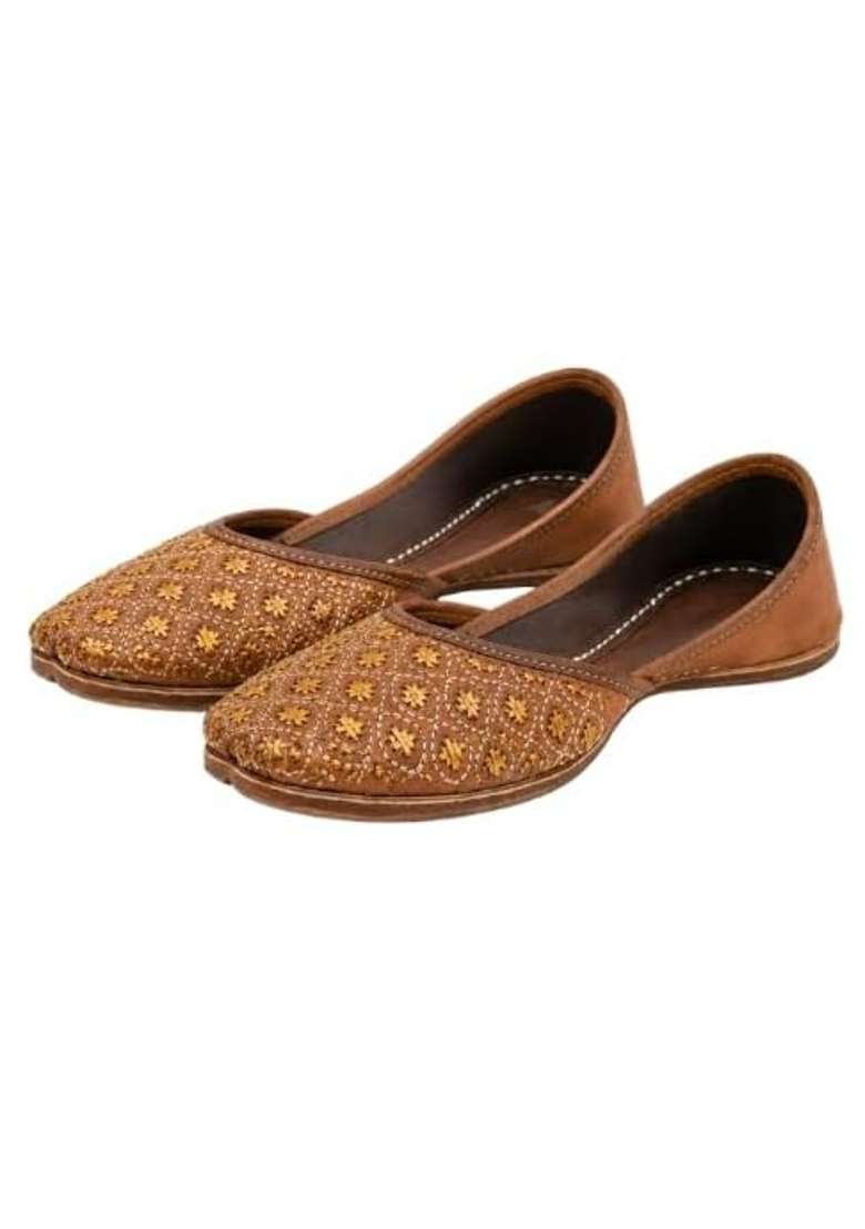 HEER Jutti for Women Pure Leather - Indya