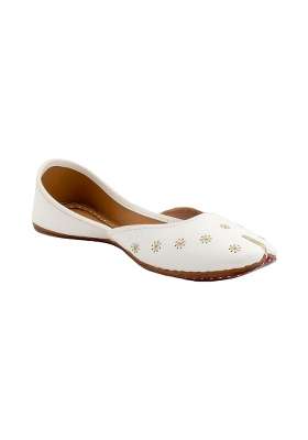 Korakari White Womens Traditional Ethnic Amber Punjabi Jutti Leather Flat Comfortable Mojaris for Girls