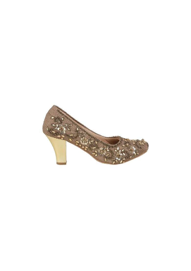 Mochi Womensslip on Closure Ethnic Mojaris with Block Heel - Indya
