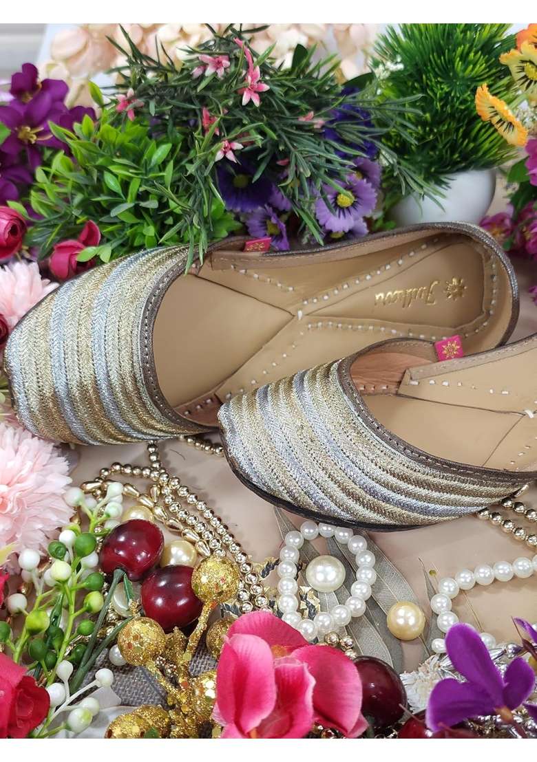Fulkari Womens Zangira Genuine Soft Leather Jutis Bite and Pinch Free Juttis - Indya