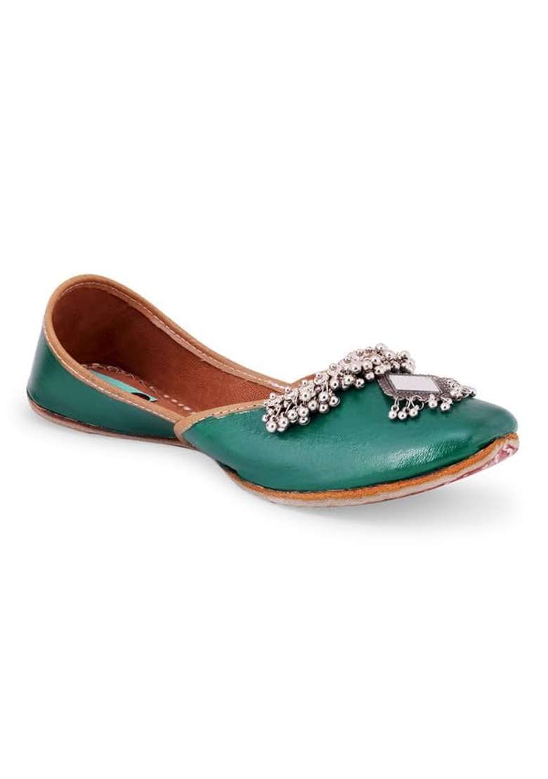 Pehnawacraft Green Oxidised Ghungroo Punjabi Jutti for Women Bridal Soft Leather Ethnic Juttis - Indya