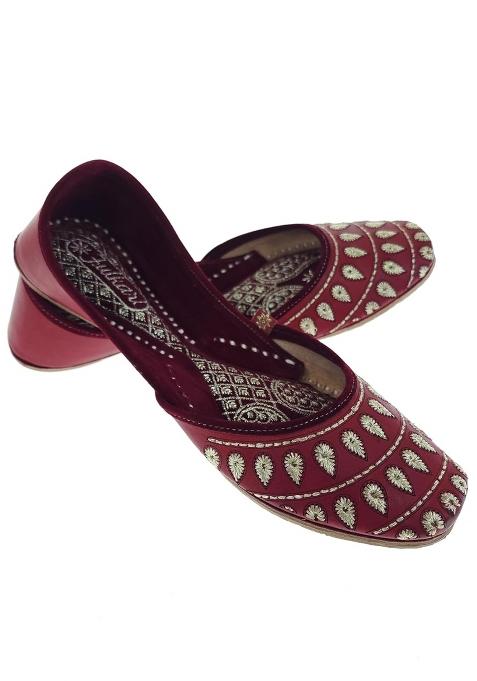 Fulkari Women Rays Gold Casual Genuine Soft Leather Jutis Bite and Pinch Free Juttis