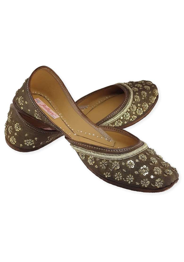 Fulkari Formal Shoes for Women Elegant and Comfortable Office Wear Stylish Leather Finish - Indya