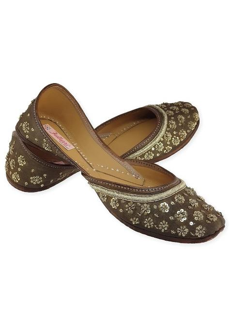 Fulkari Formal Shoes for Women Elegant and Comfortable Office Wear Stylish Leather Finish