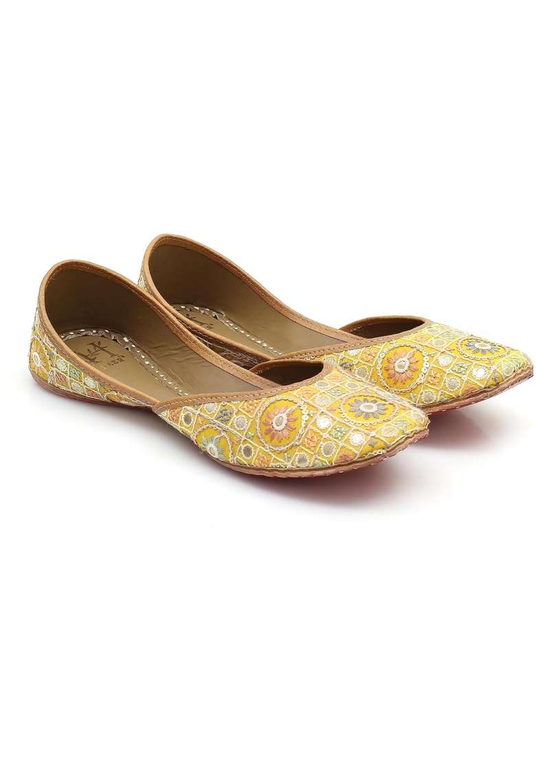 HEER Golden Womens Genuine Soft Leather Juttis Casual Punjabi Jutti for Ladies - Indya