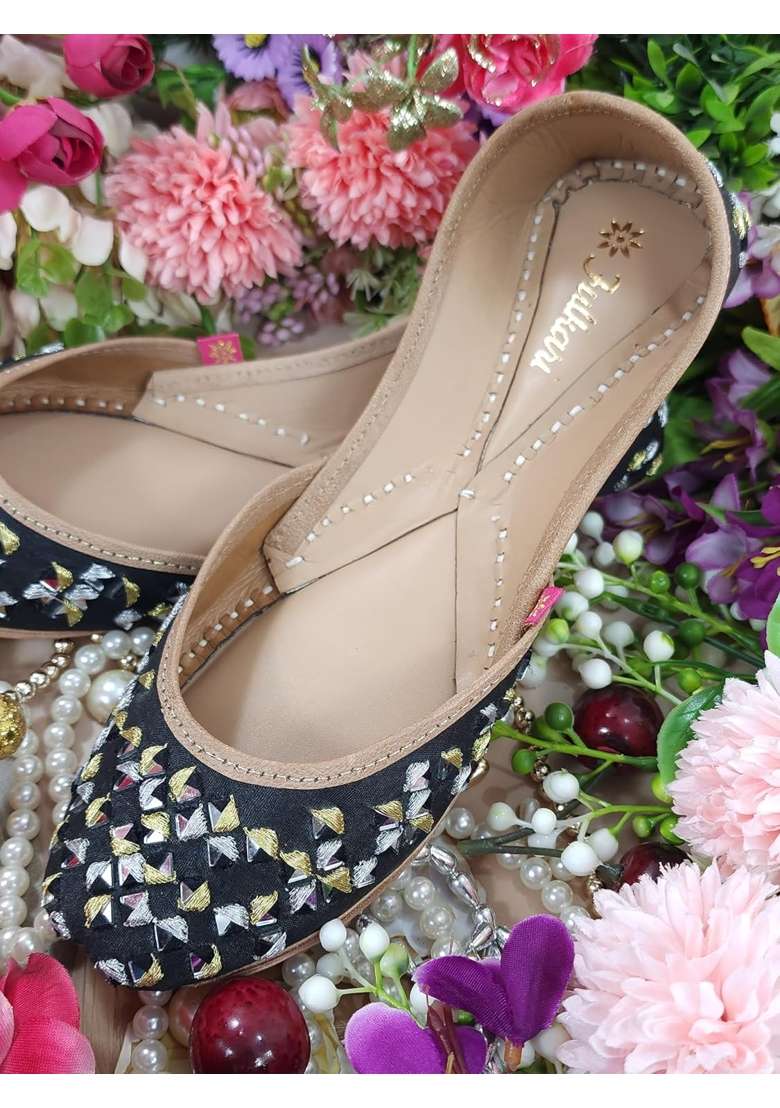 Fulkari Womens Flamingo Genuine Soft Leather Jutis Bite and Pinch Free Jutis - Indya