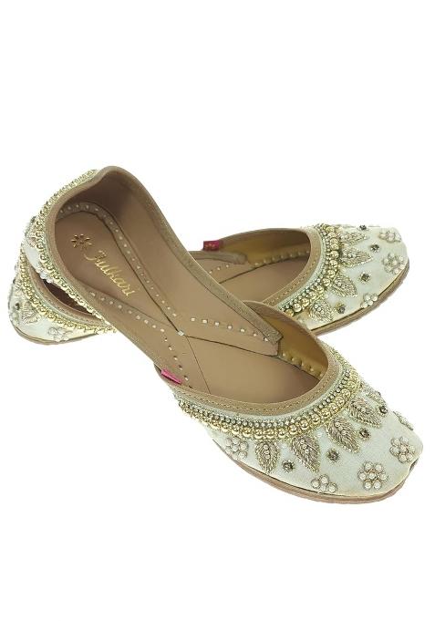 Fulkari Womens Pearl Beads Payal Genuine Soft Leather Embroidered Jutis