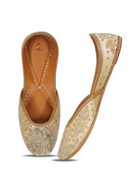 DFR Women Hand Zari Dabka Mojari Juttis