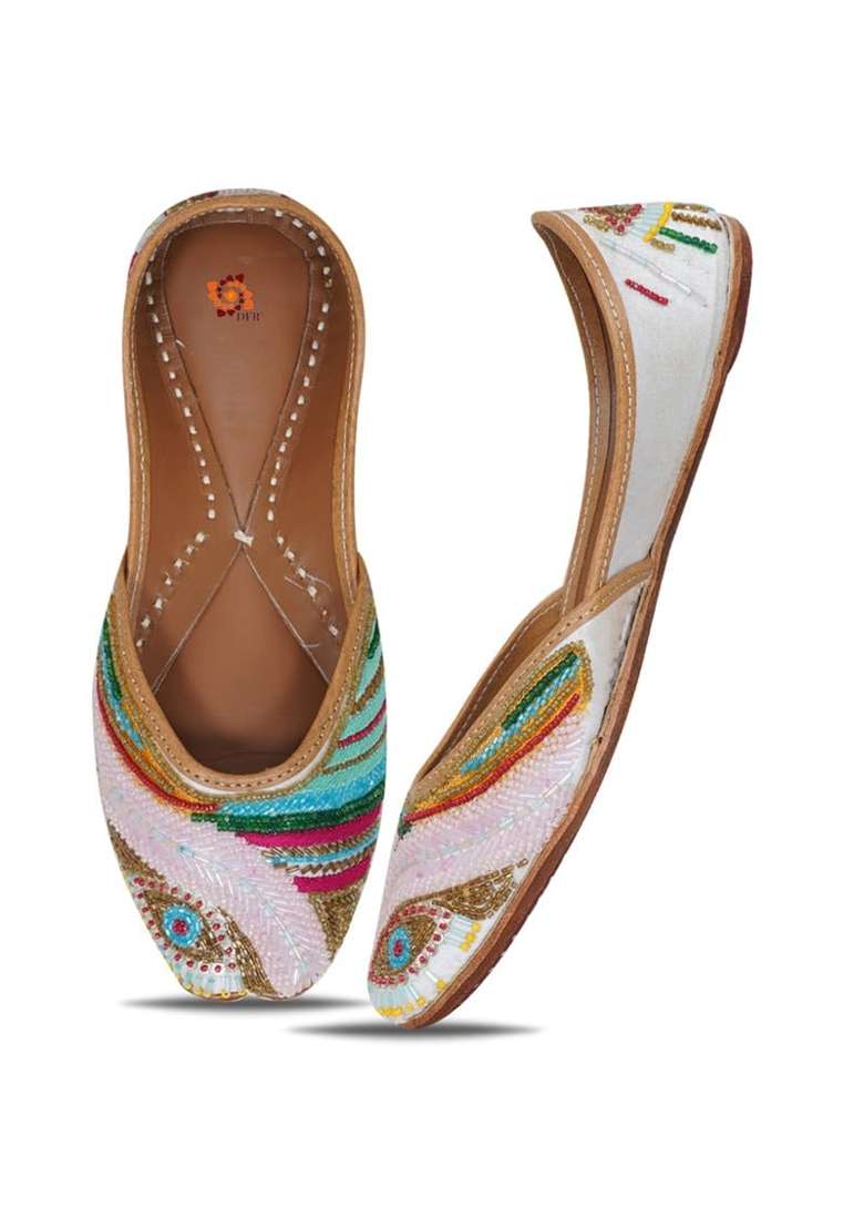 DFR Women Hand Zari Dabka Juttis - Indya