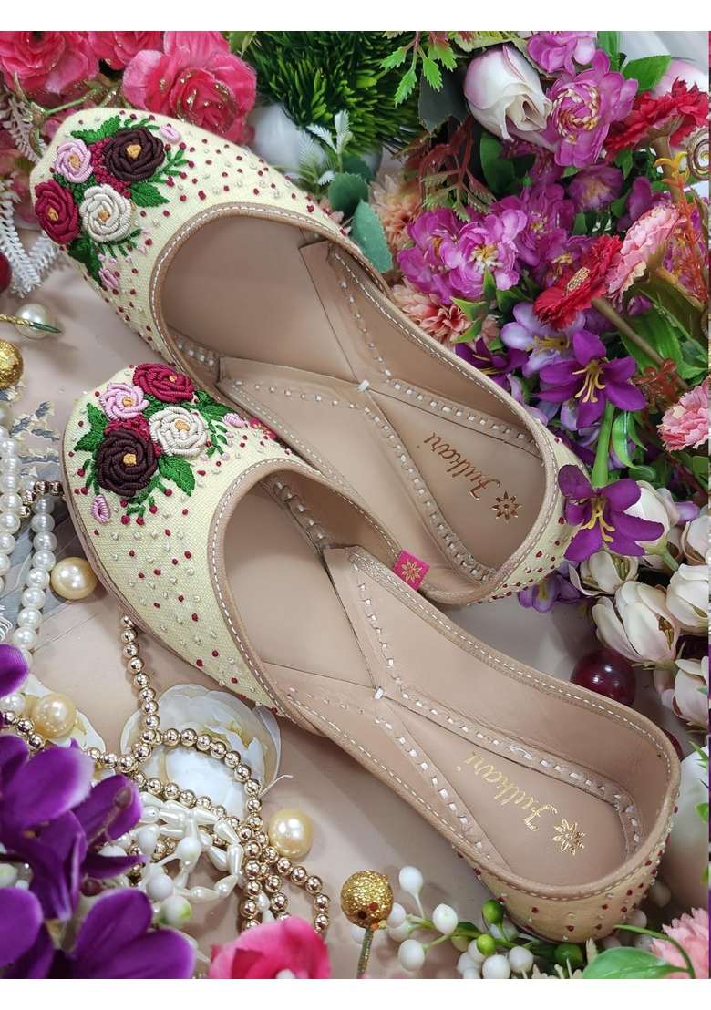 Fulkari Women Moonshine Multicolored Genuine Soft Leather Embroidered Jutis - Indya