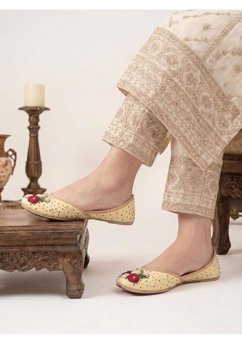 Fulkari Women Moonshine Multicolored Genuine Soft Leather Embroidered Jutis - Indya