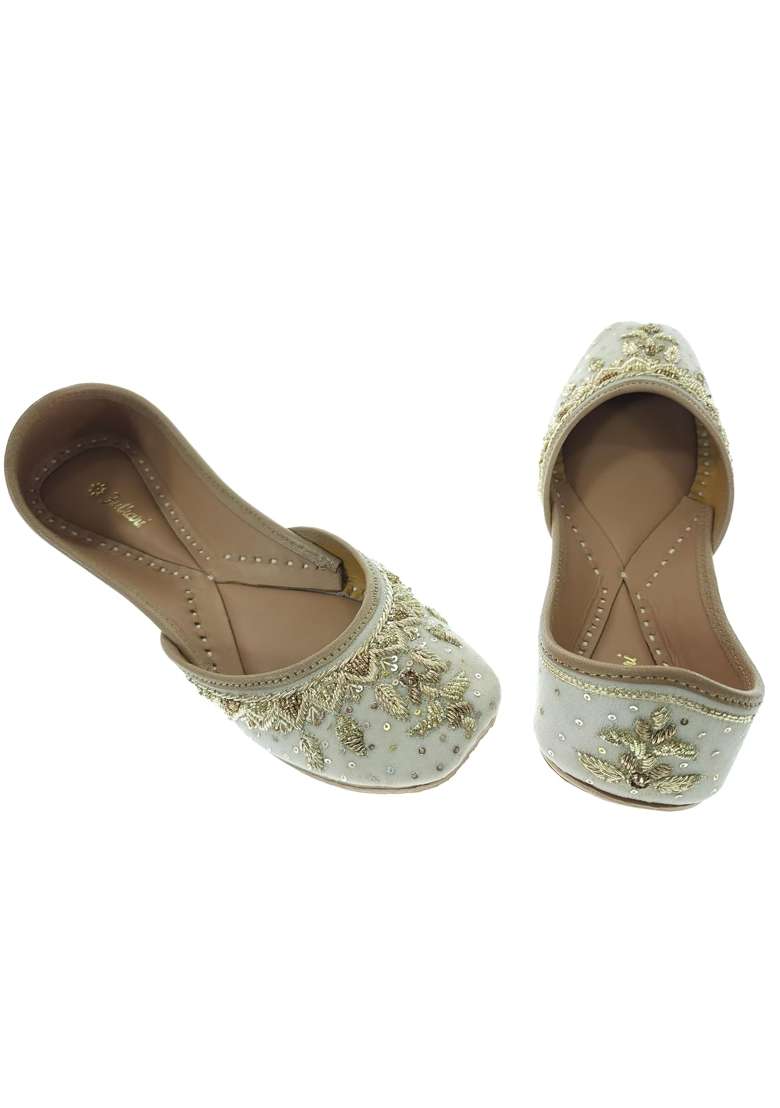 Fulkari Women Freesia Velvet Gold Toned Genuine Soft Leather Embroidered Jutis - Indya