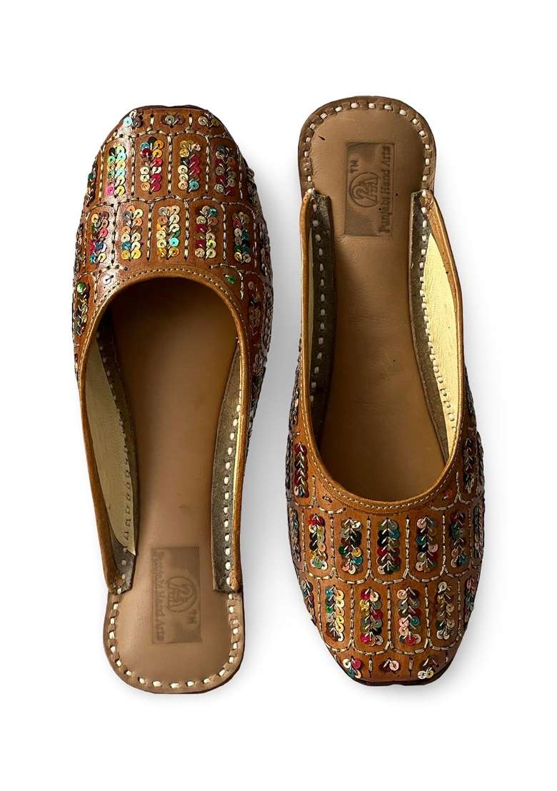 Punjabis Hand Art Brown PHA Womes Traditional Sequined Leather Mojari - Indya