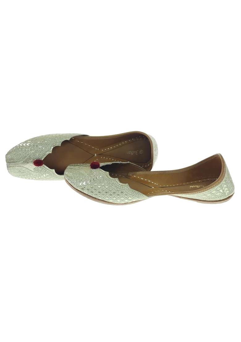 Fulkari Women Fuman Cutwork Gold Genuine Soft Leather Embroidered Jutis - Indya