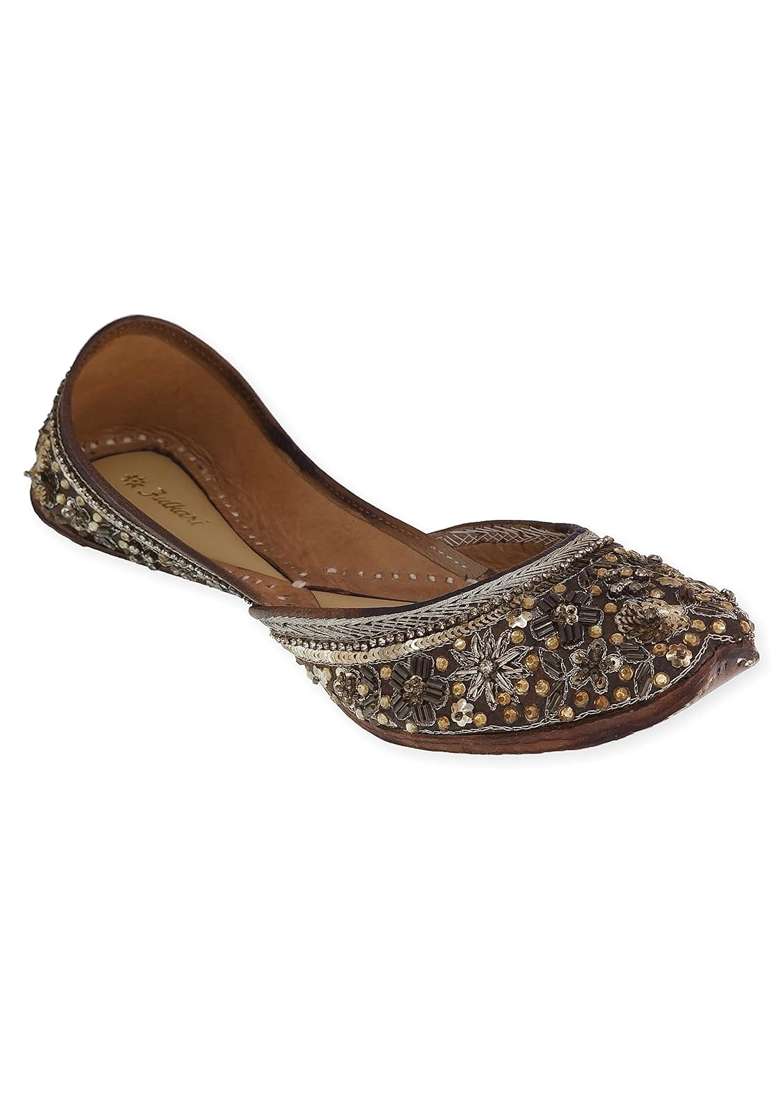 Fulkari Womens Great Genuine Soft Leather Embroidered Jutis - Indya