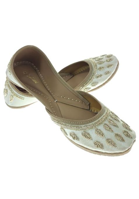 Fulkari Women Dawka Patti Gold Genuine Soft Leather Embroidered Jutis
