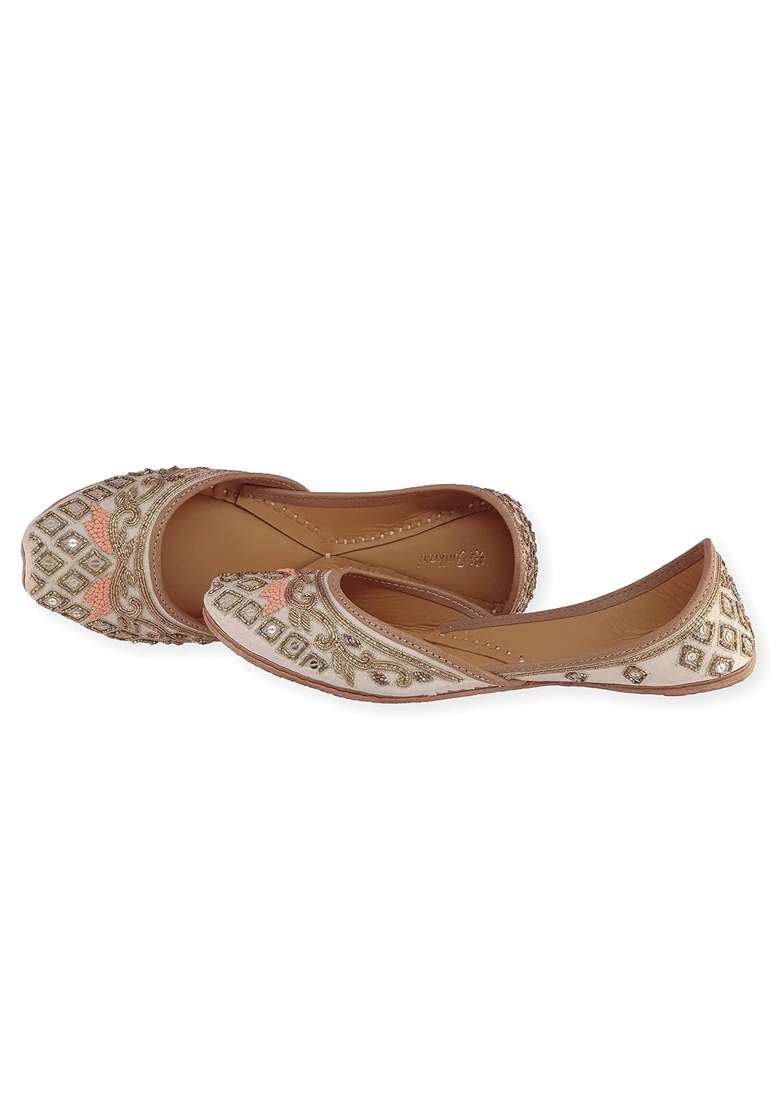 Fulkari Womens Marguerite Daisy Gold Genuine Soft Leather Jutis - Indya