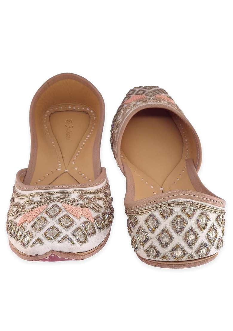 Fulkari Womens Marguerite Daisy Gold Genuine Soft Leather Jutis - Indya
