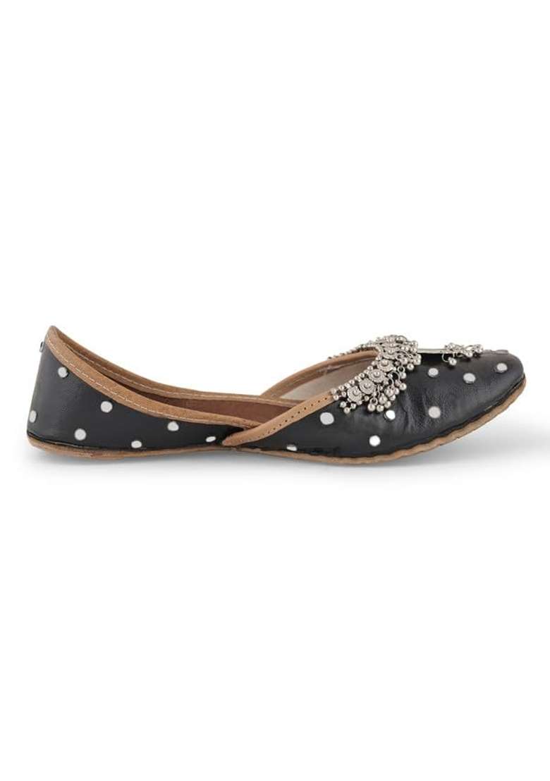 Pehnawacraft Black Oxidised Jutti for Women Punjabi Jutti - Indya