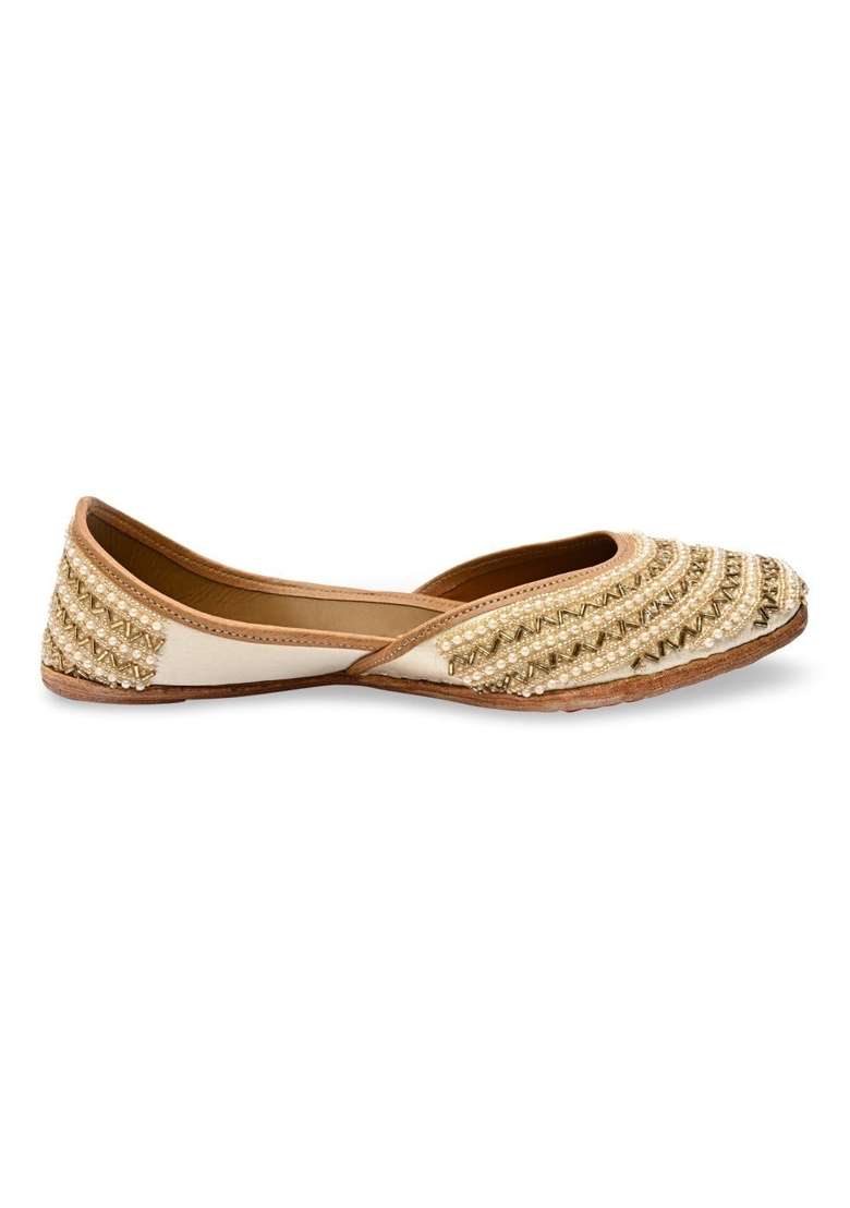 Rocia by Regal Women Embroidered Juttis - Indya