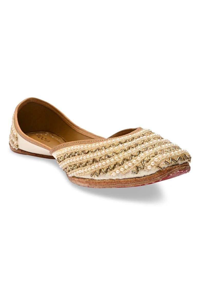 Rocia by Regal Women Embroidered Juttis - Indya