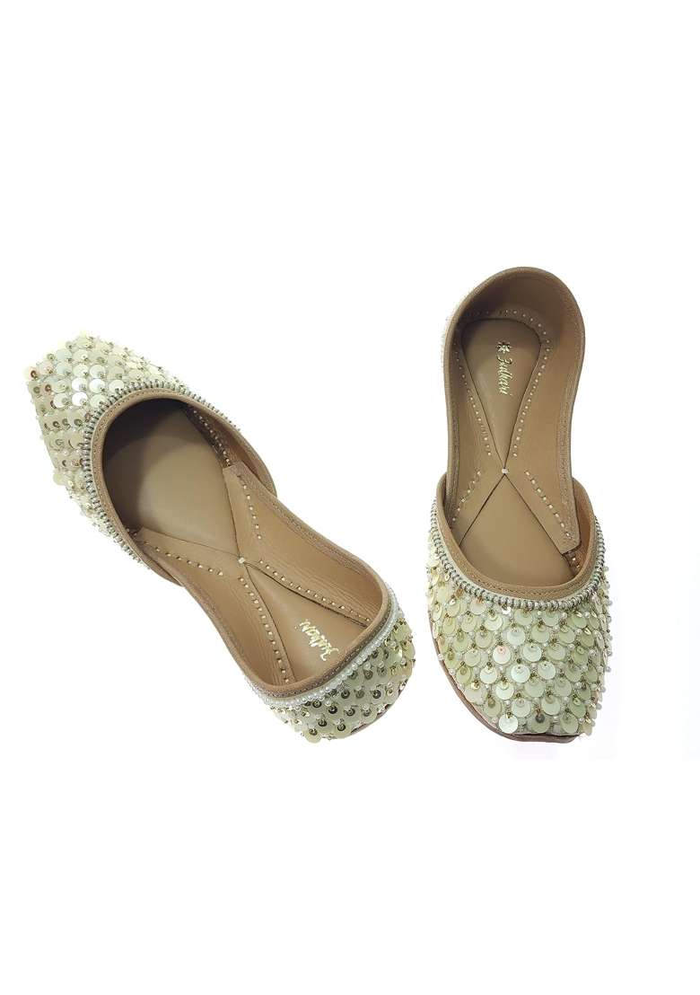 Fulkari Womens Moon Sequins Genuine Soft Leather Embroidered Jutis - Indya