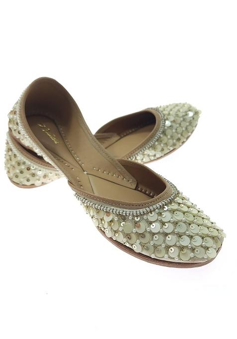 Fulkari Womens Moon Sequins Genuine Soft Leather Embroidered Jutis
