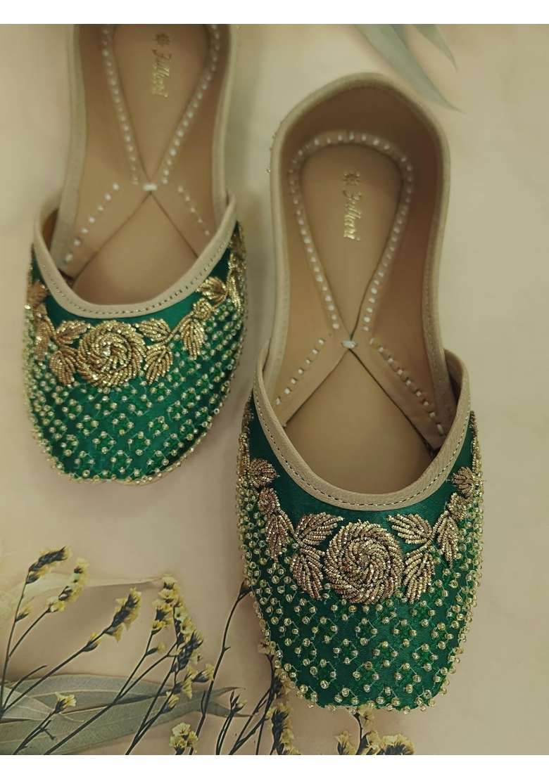 Fulkari Women Twinkle Zink Gold Genuine Soft Leather Embroidered Jutis - Indya
