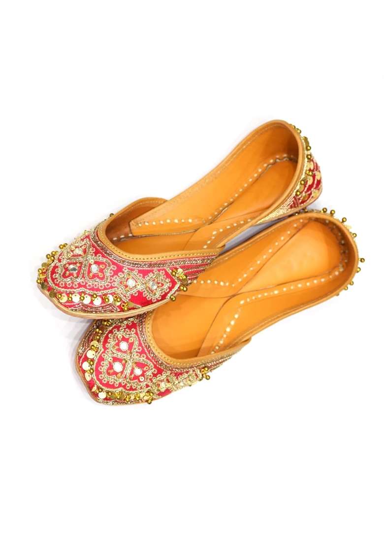 Jutties Maker Pink Ghungroo Jutti for Women Traditional Ethnic Punjabi Footwear Embroidered Flat Comfortable - Indya