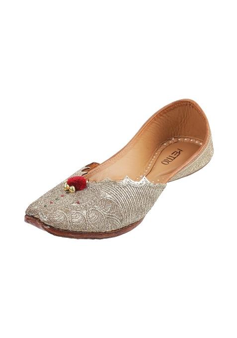 Metro Gold Womens 15 Fashion Sandal