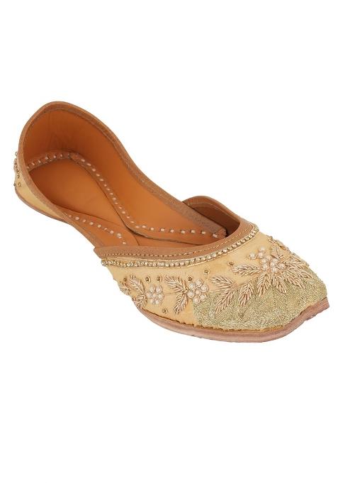 Jutties Maker Womens Sunshine Bridal Jutti Embroidered Ethnic Slip on Flats