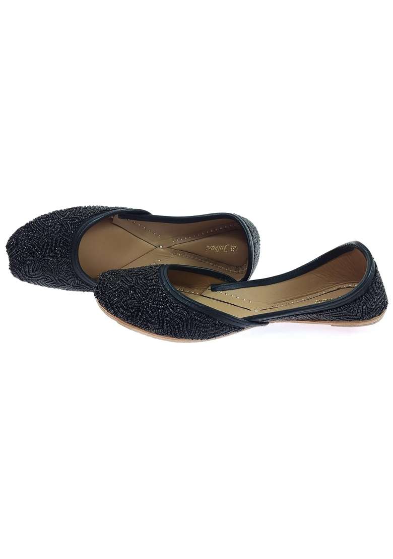 Fulkari Womens Glow Beads Genuine Soft Leather Embroidered Jutis - Indya