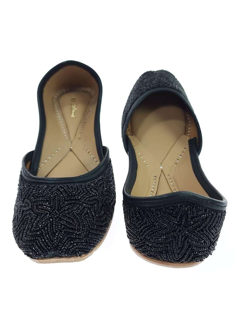 Fulkari Womens Glow Beads Genuine Soft Leather Embroidered Jutis - Indya
