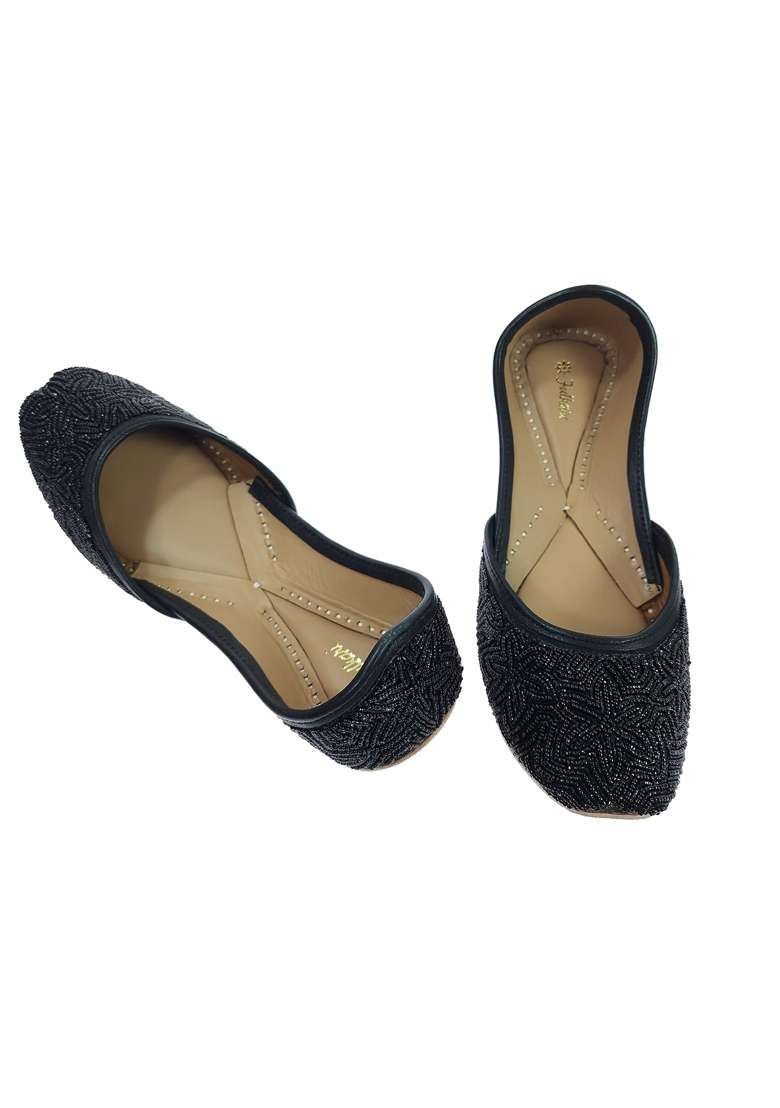 Fulkari Womens Glow Beads Genuine Soft Leather Embroidered Jutis - Indya