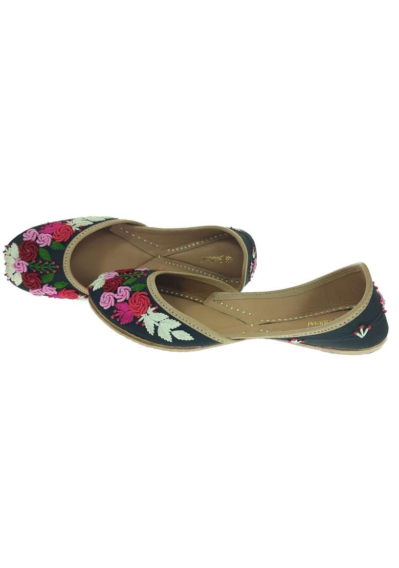 Fulkari Women Paradise Multicolor Genuine Soft Leather Embroidered Jutis - Indya