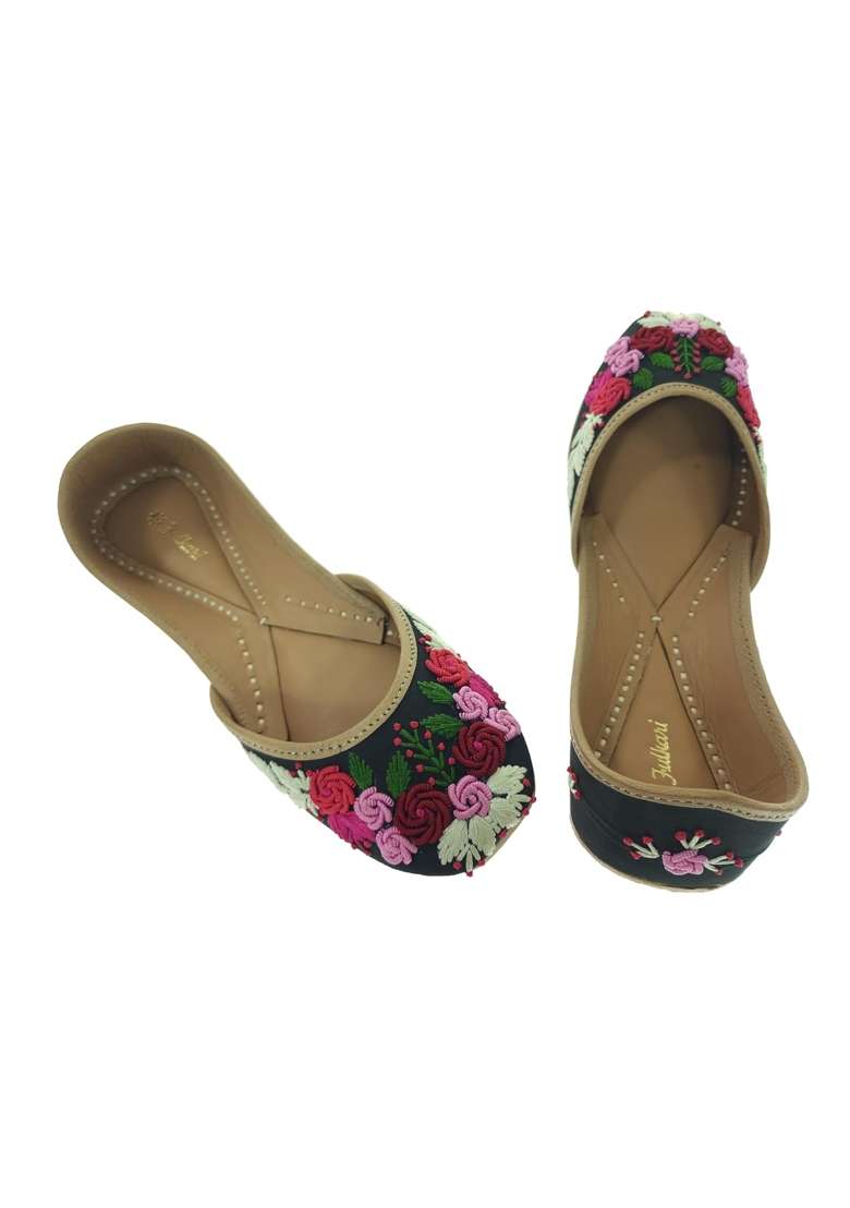 Fulkari Women Paradise Multicolor Genuine Soft Leather Embroidered Jutis - Indya