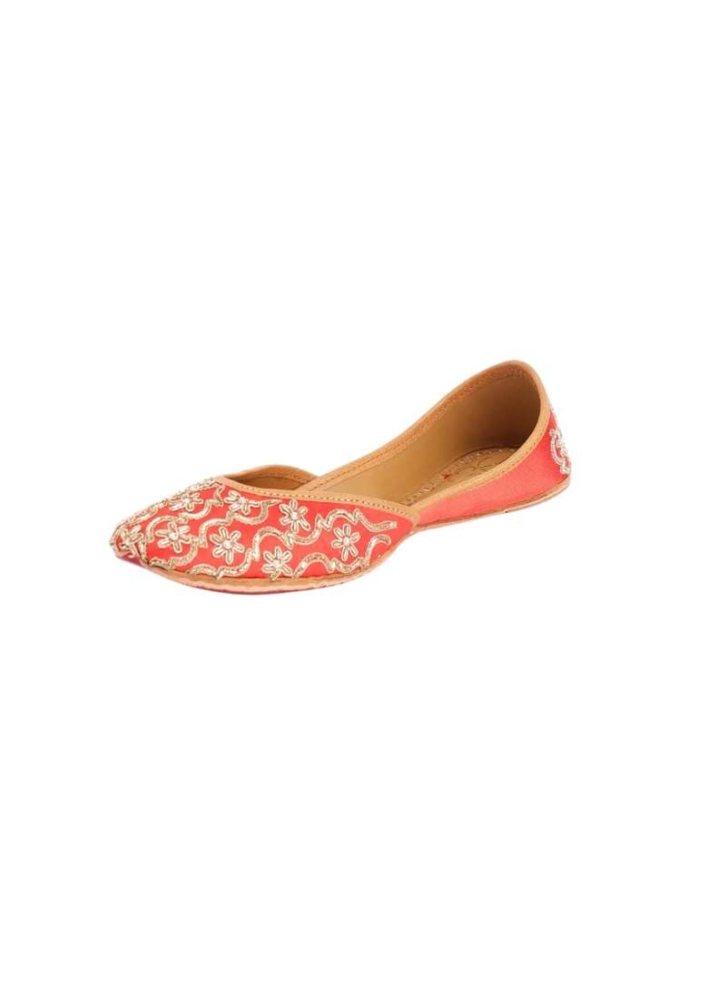 Niralii Traditional Punjabi Jutti for Women Blazing Beauty Ethnic Handmade Indian Mojari - Indya