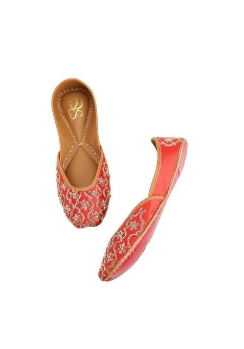 Niralii Traditional Punjabi Jutti for Women Blazing Beauty Ethnic Handmade Indian Mojari