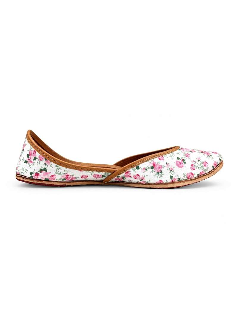 Karigars Knot the Tea Rose Handcrafted Printed Jutti for Women Floral Cotton Blend Vegan Leather Sole Slip - Indya